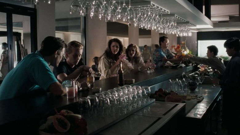 кадр из фильма Информаторы