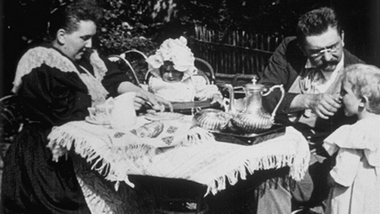 кадр из фильма Repas en famille