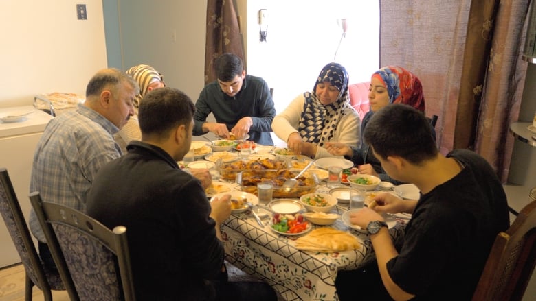 кадр из фильма Choc migratoire