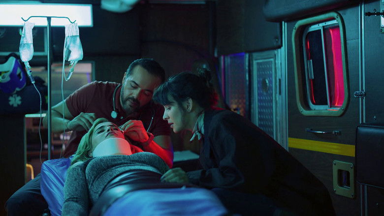 кадр из фильма Hasta Que Amanezca