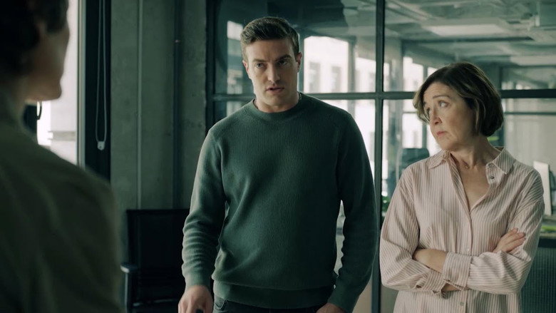 кадр из фильма Laura y el misterio de la novia que esperó demasiado