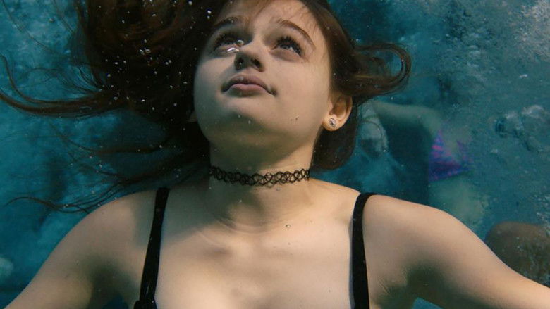 кадр из фильма Этим летом