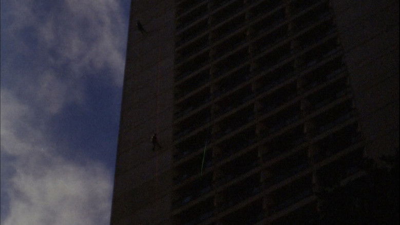 кадр из фильма The Return