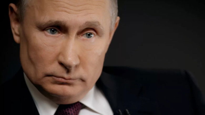 кадр из фильма La vengeance de Poutine