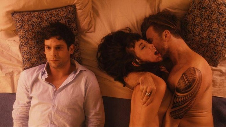 кадр из фильма Beautiful Stranger