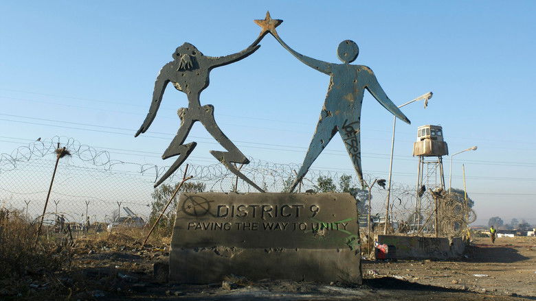 кадр из фильма Район №9