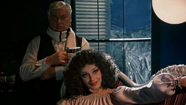 кадр из фильма Отель «У погибшего альпиниста»