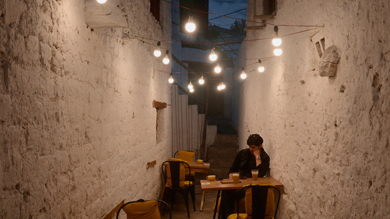 кадр из фильма རི