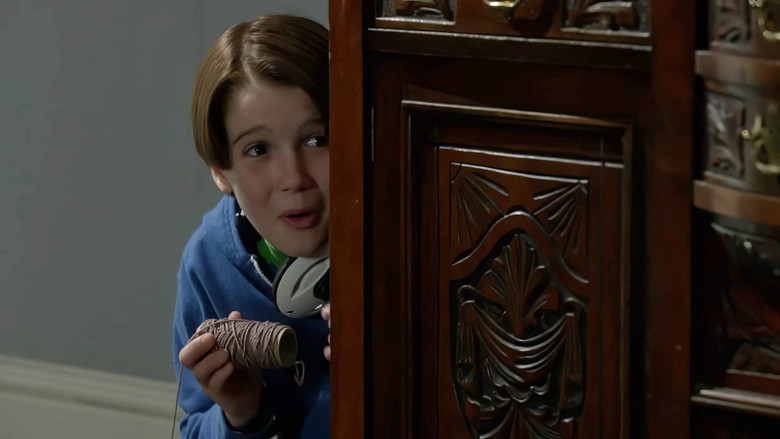 кадр из фильма Один дома 5: Праздничное ограбление