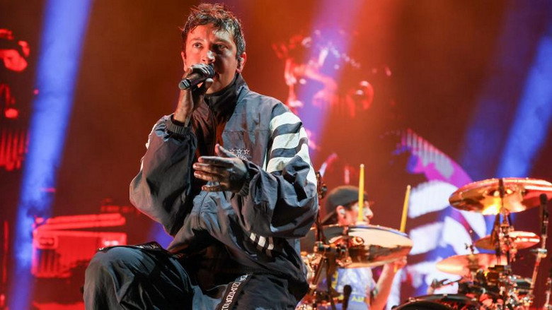 кадр из фильма Twenty One Pilots en concert au Main Square Festival 2026
