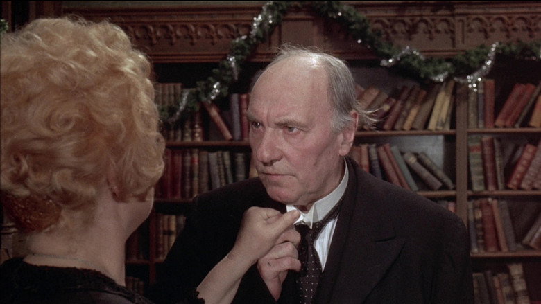 кадр из фильма Кто прикончил тетушку Ру?