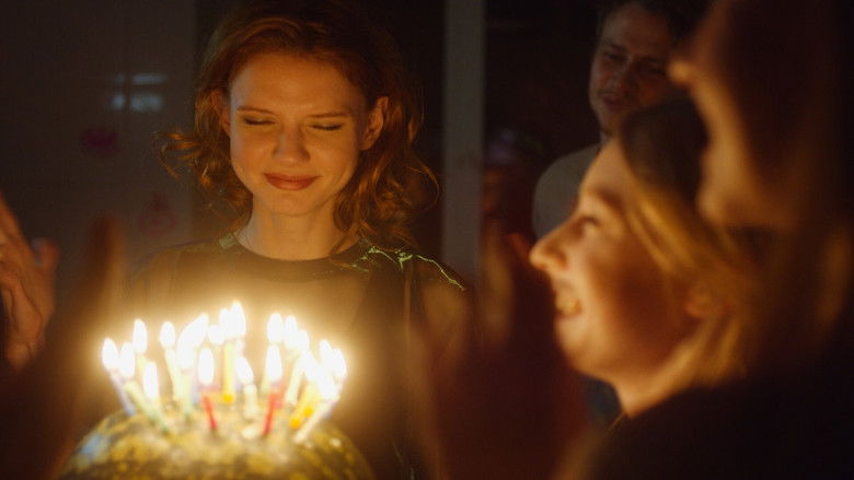 кадр из фильма Шесть Два Восемь