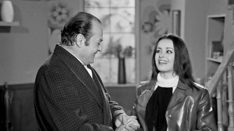 кадр из фильма Ένας Τρελλός Γλεντζές