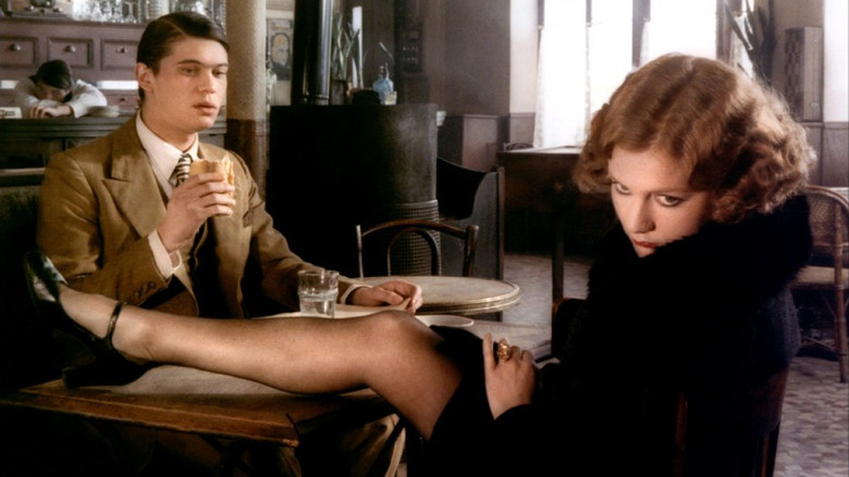 кадр из фильма Виолетта Нозьер