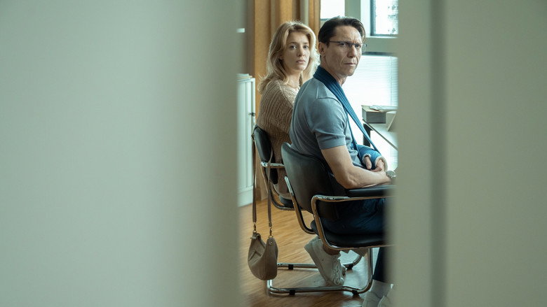 кадр из фильма Наши девочки