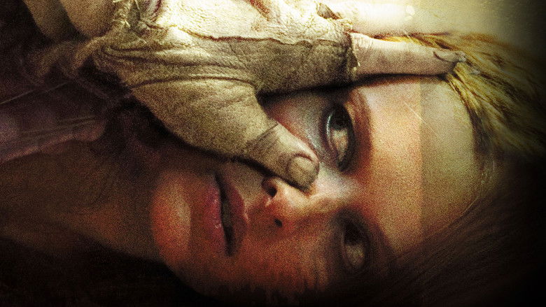 кадр из фильма У холмов есть глаза