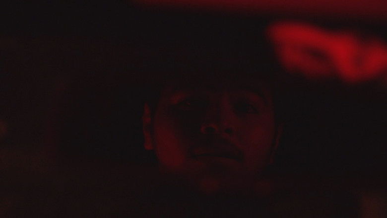 кадр из фильма Luna Roja