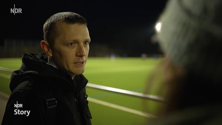 кадр из фильма Russlanddeutsche, die AfD und ich