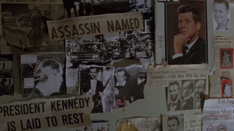 кадр из фильма На линии огня