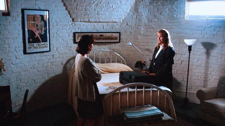 кадр из фильма Рука, качающая колыбель