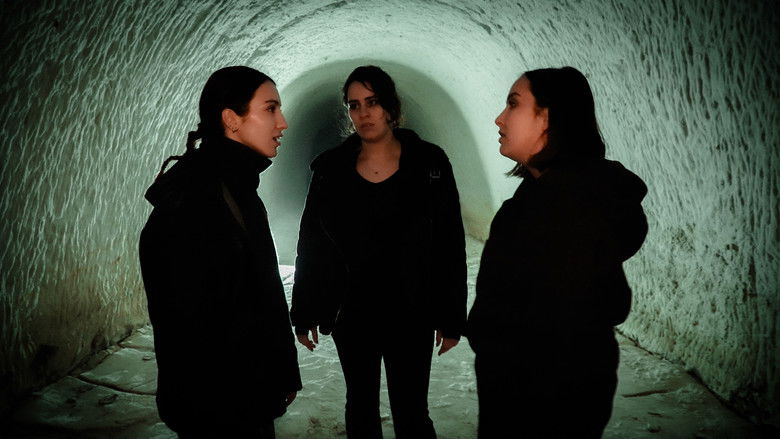 кадр из фильма Le Poids des Cendres