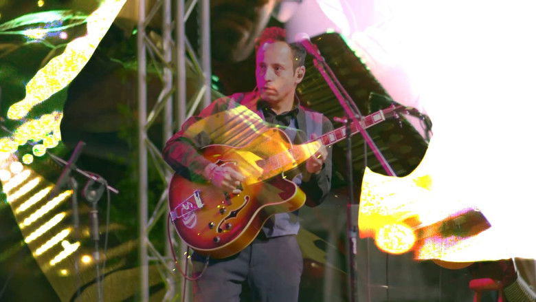 кадр из фильма Altar de Estrellas, Vírgenes y Payasos