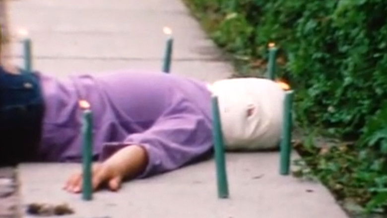 кадр из фильма Hvorfor flygte fra det du ved du ikke kan flygte fra? Fordi du er en kujon