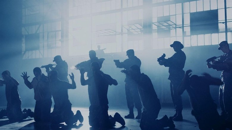 кадр из фильма Operación Causa Justa