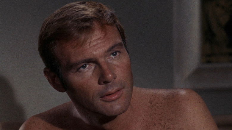 кадр из фильма The Girl Who Knew Too Much