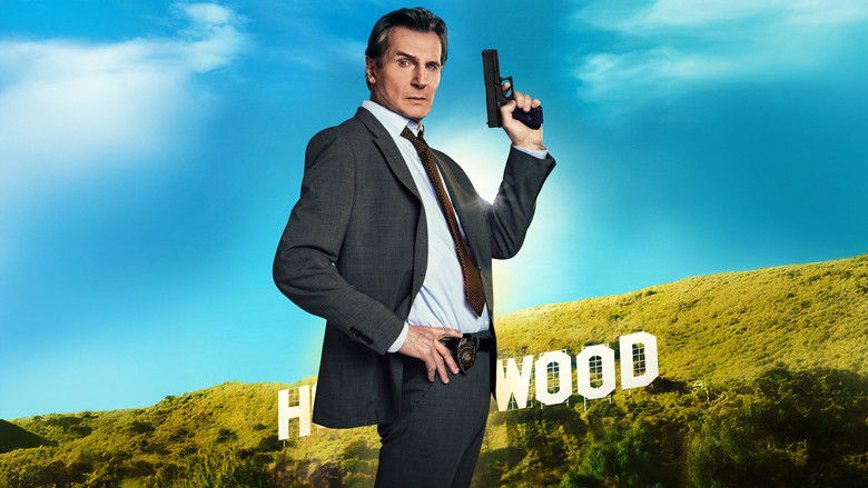 кадр из фильма Голый пистолет