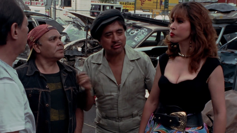 кадр из фильма Lamineros y ficheras