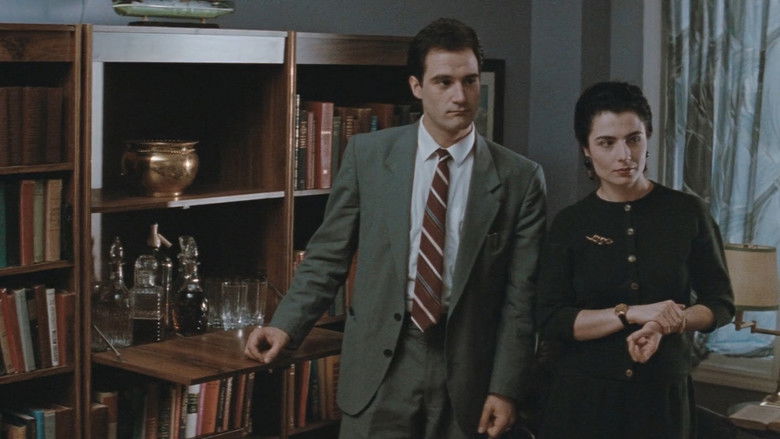 кадр из фильма Страховой агент