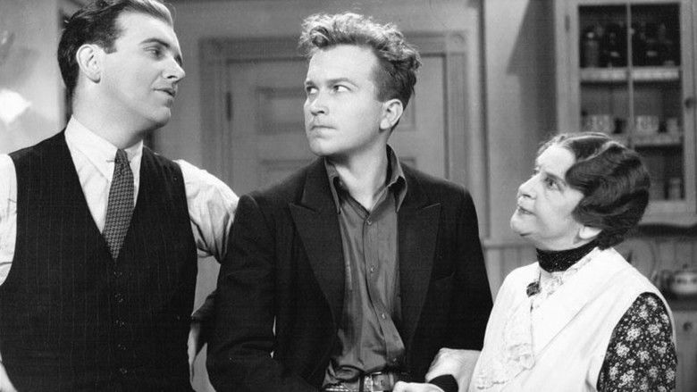 кадр из фильма Strangers All