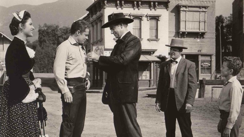 кадр из фильма По кривой дорожке