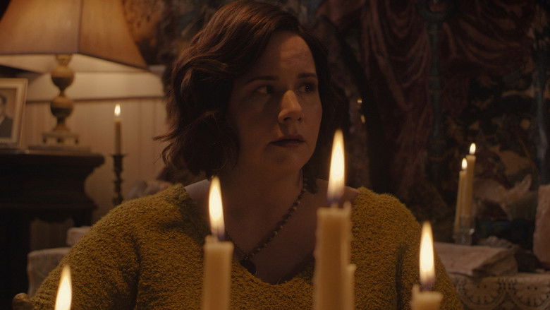 кадр из фильма The Seance
