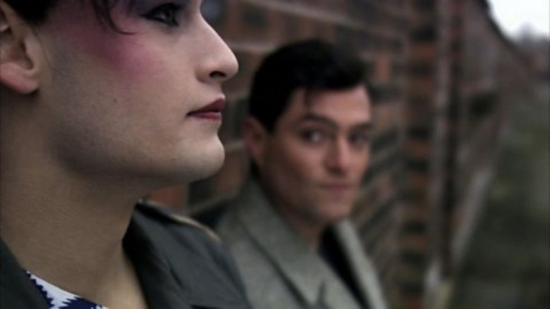 кадр из фильма Переживая за Боя