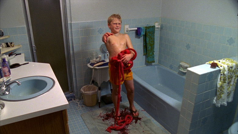 кадр из фильма Семьдесят седьмой