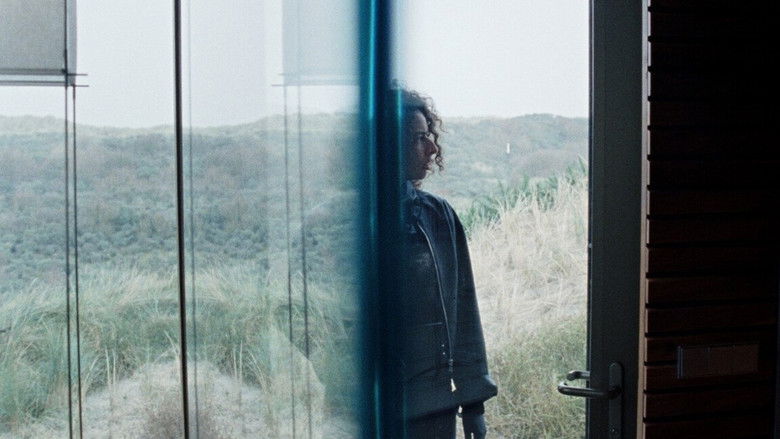 кадр из фильма Чудесная изоляция