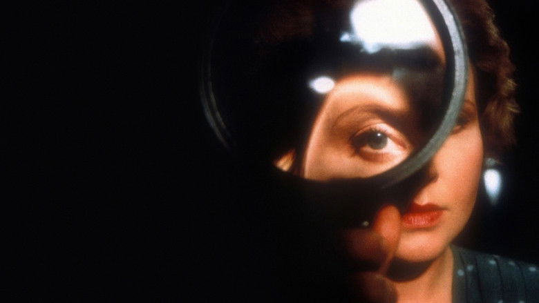 кадр из фильма Молох