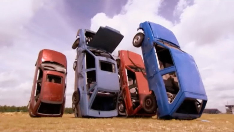 кадр из фильма Top Gear's Stars in Fast Cars