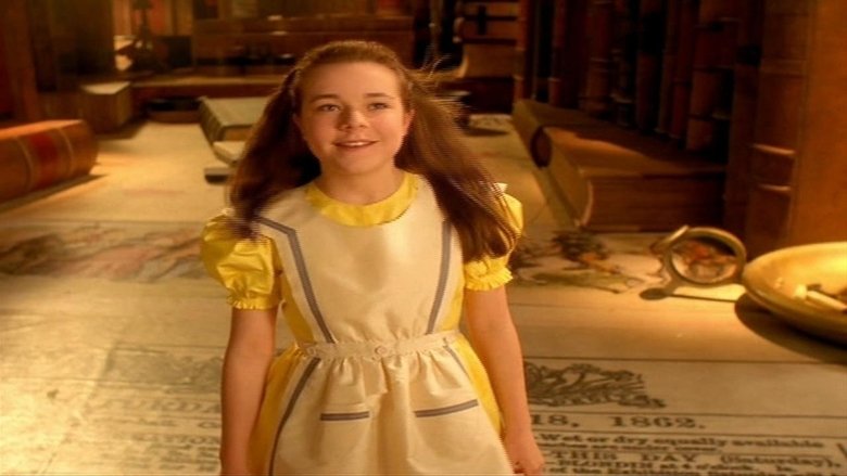 кадр из фильма Алиса в стране чудес