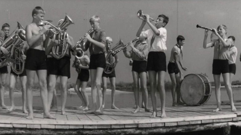 кадр из фильма Смелого пуля боится, или Мишка принимает бой