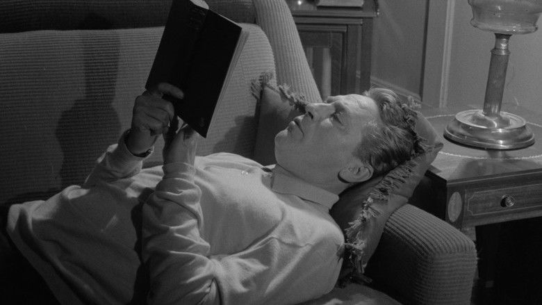 кадр из фильма Girl with Green Eyes