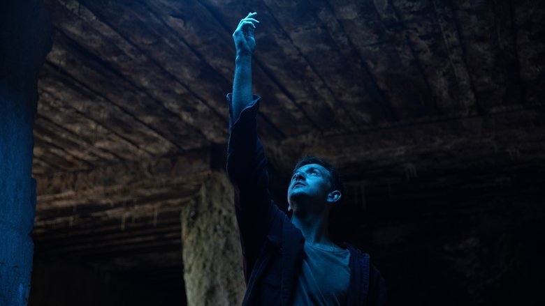 кадр из фильма Империя