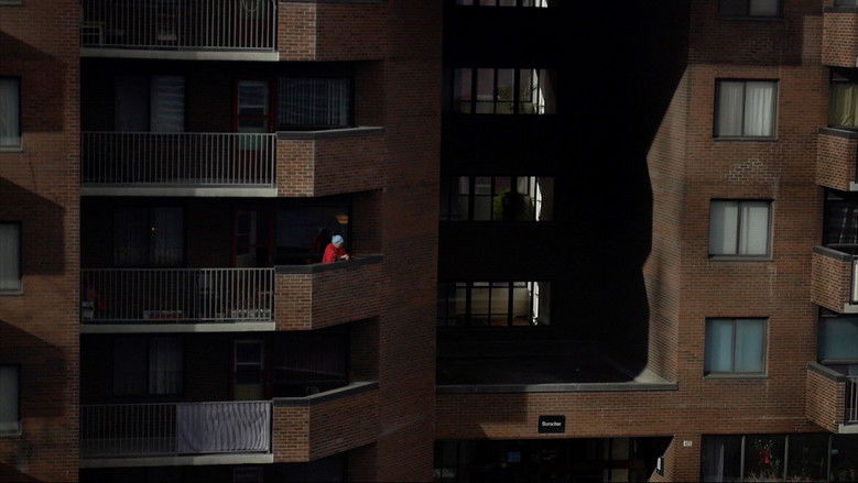 кадр из фильма Montreal, Montréal, Montreal.