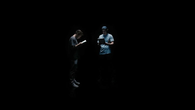 кадр из фильма TRAPPED