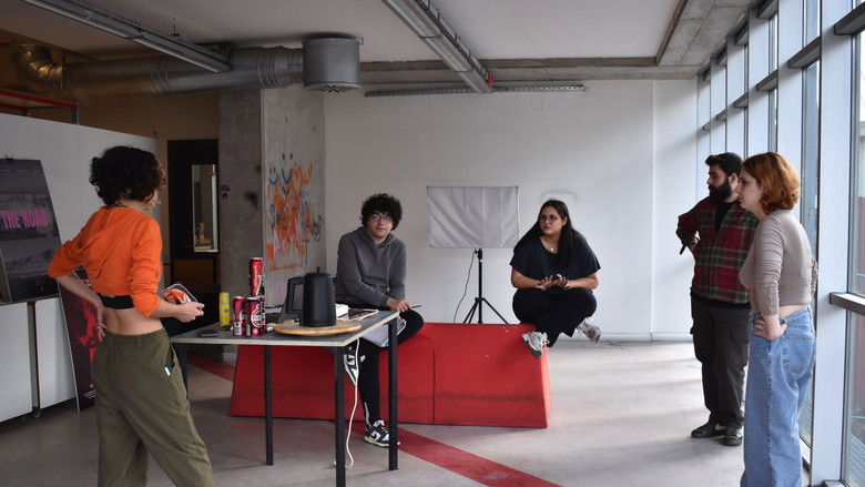 кадр из фильма Meow Window