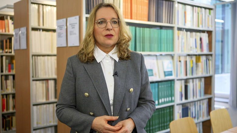 кадр из фильма urgewald – Auf den Spuren des Geldes