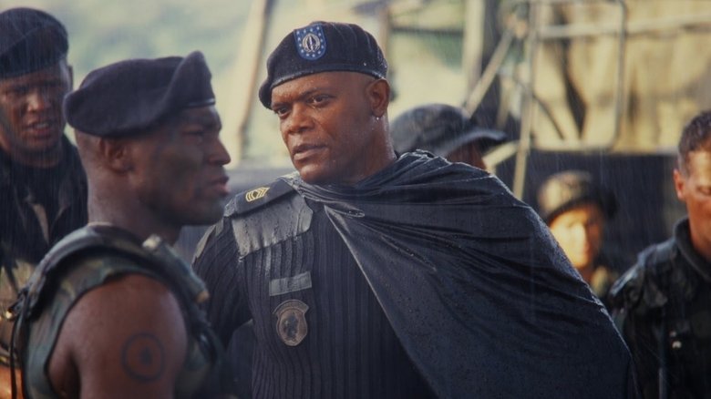 кадр из фильма База «Клейтон»