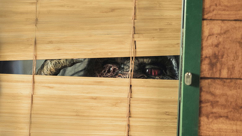 кадр из фильма Зубастики атакуют!